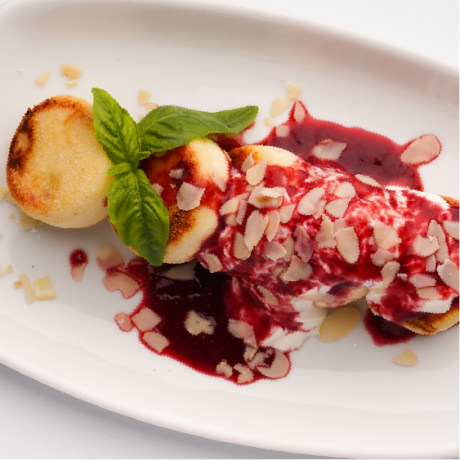 Syrniki With Raisins